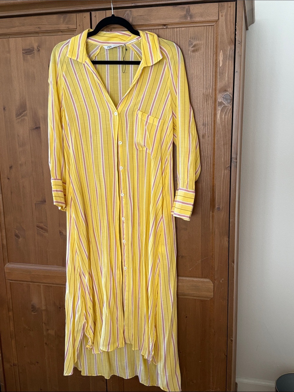 Cute yellow button down Zara dress